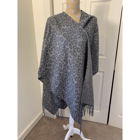 Woolrich Womens Open Front Sleeveless Leopard Print Shawl Frail Hem One Size - Picture 2 of 9